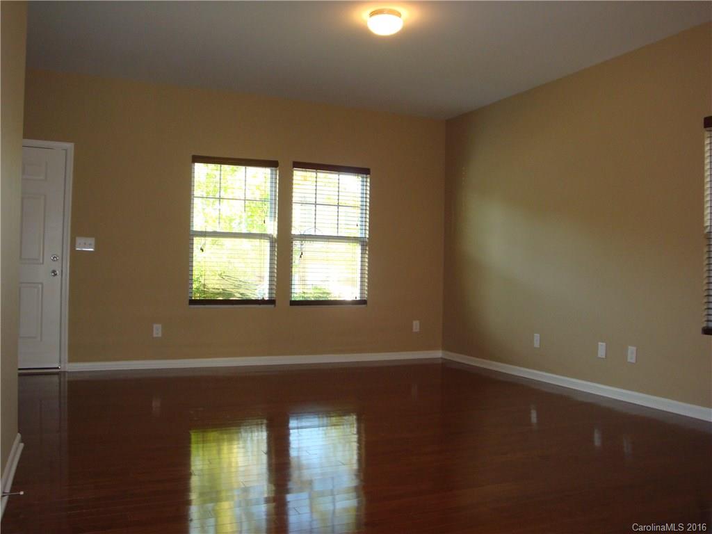 Waterlyn - Residential