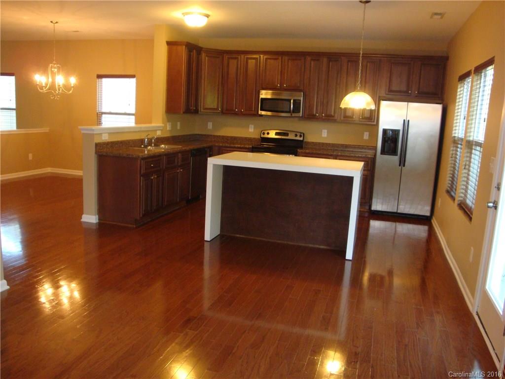 Waterlyn - Residential