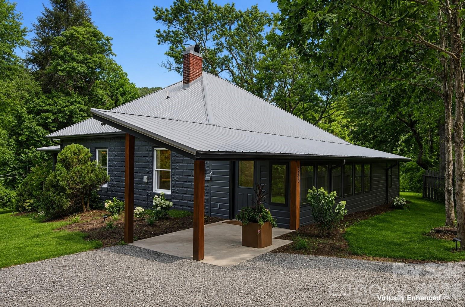 385 Chunns Cove Road