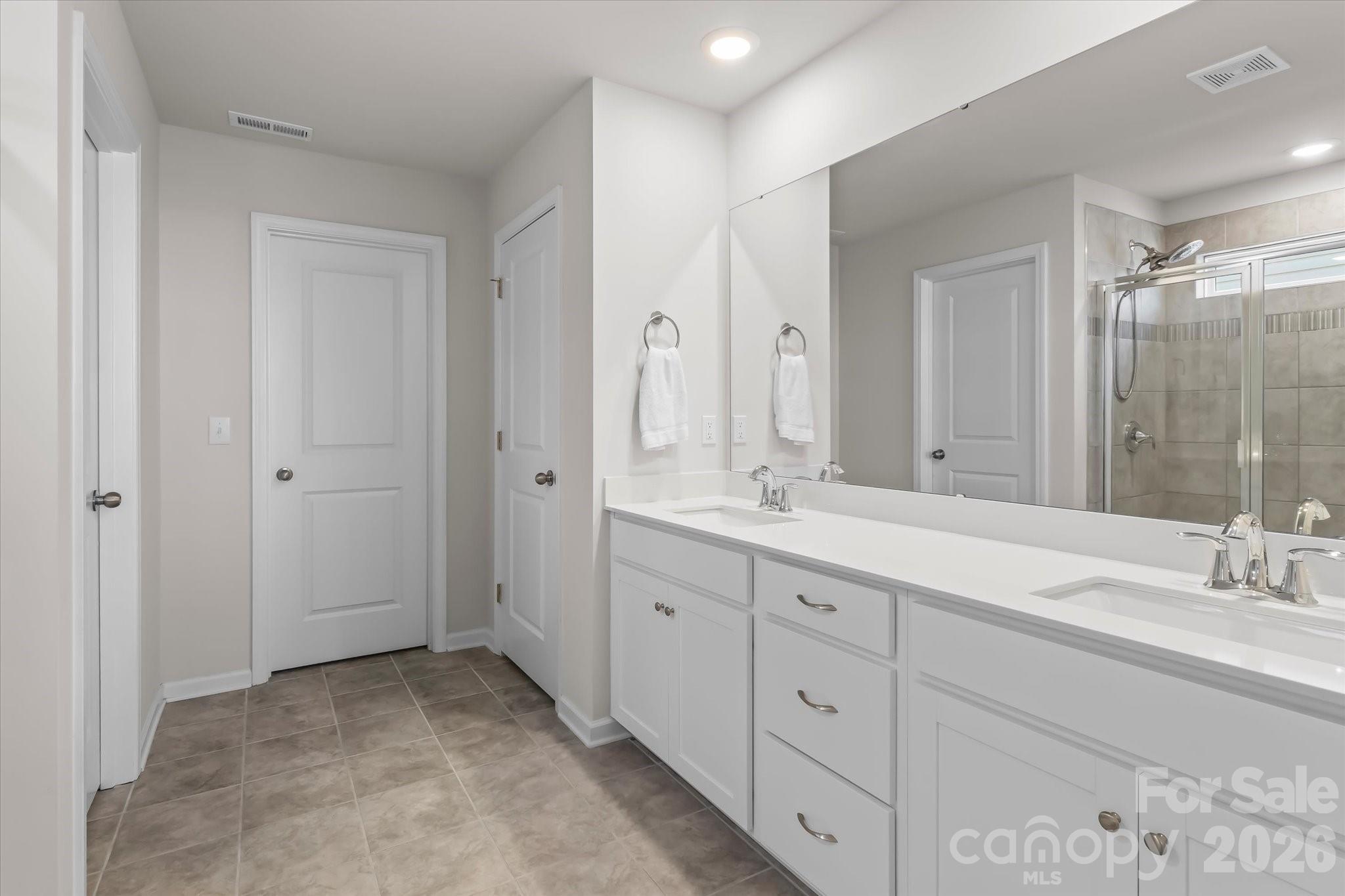 shannon woods - Residential