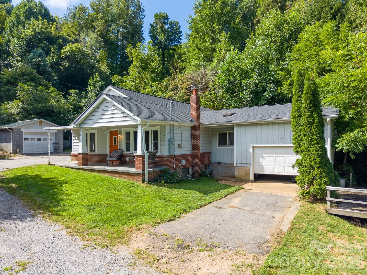 80 Nature Lane