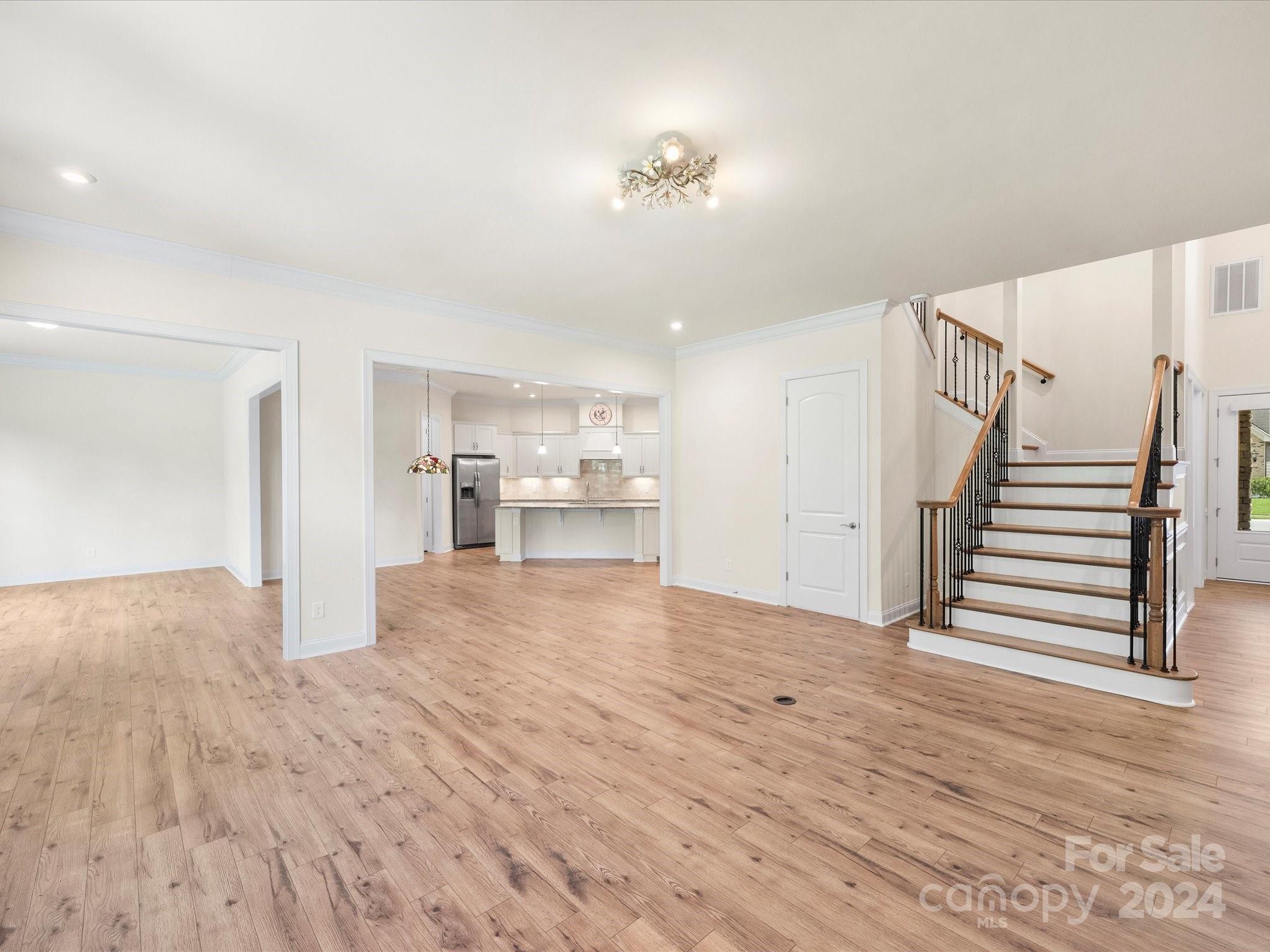 Queensbridge - Residential