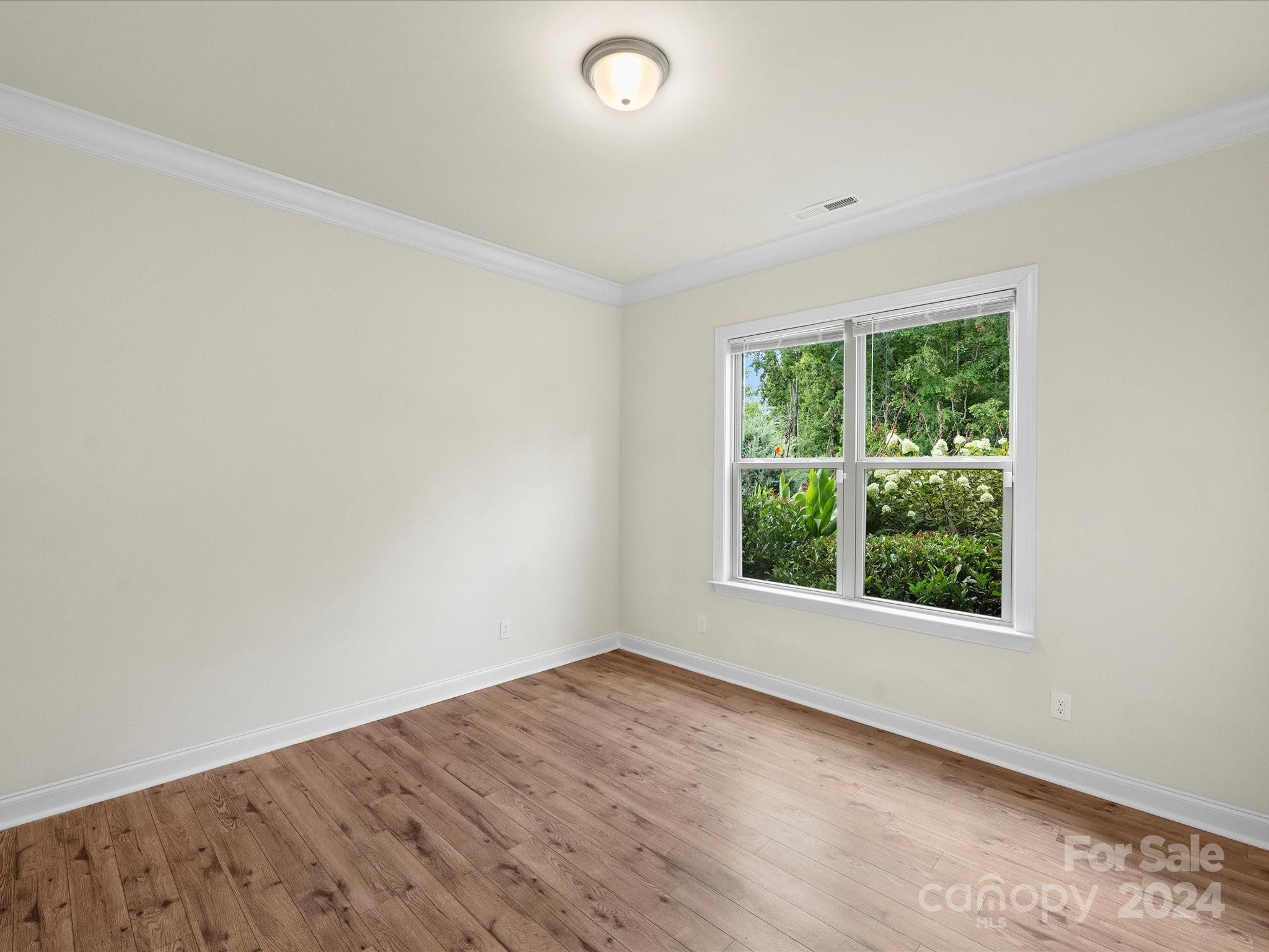 Queensbridge - Residential