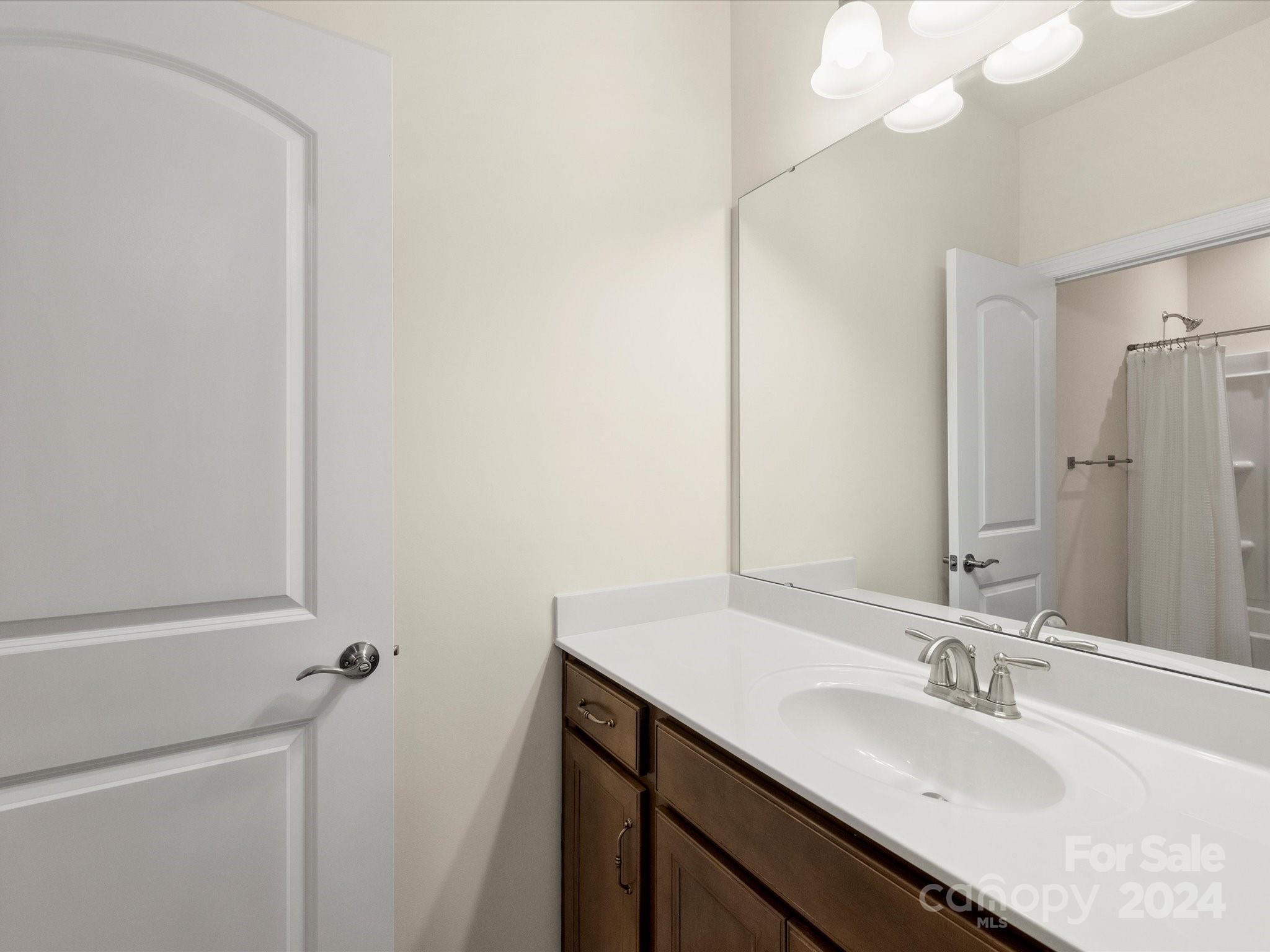 Queensbridge - Residential