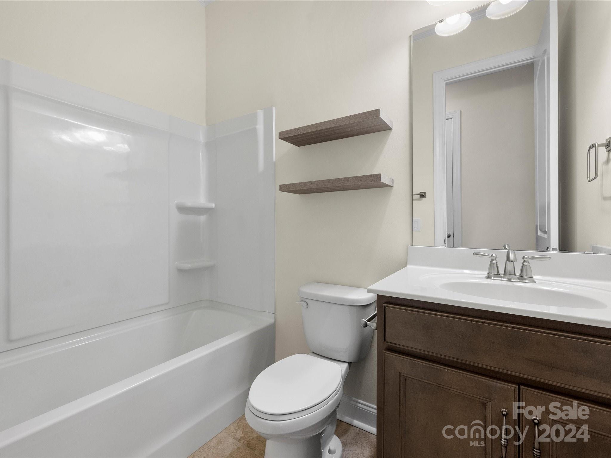 Queensbridge - Residential