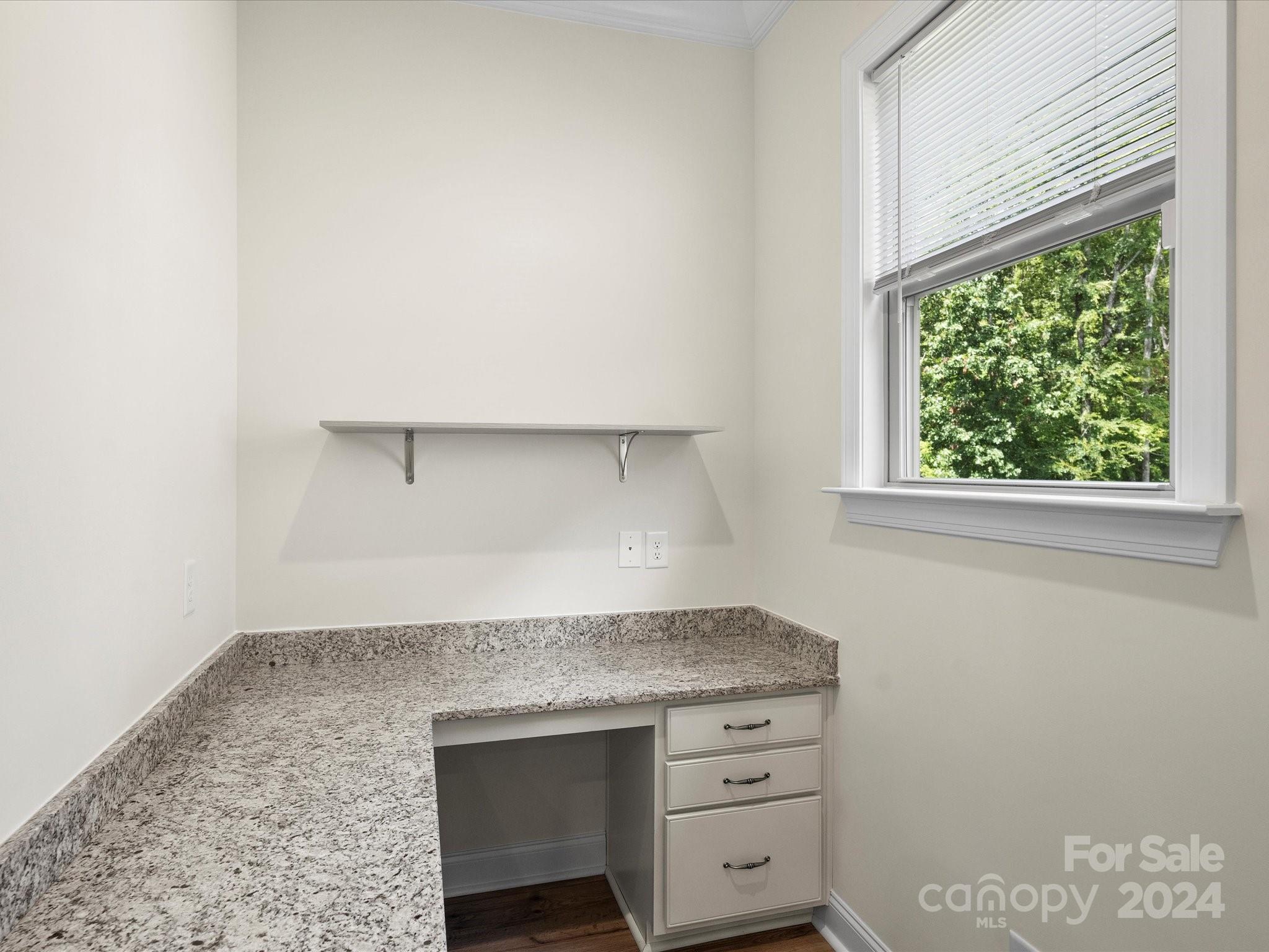 Queensbridge - Residential