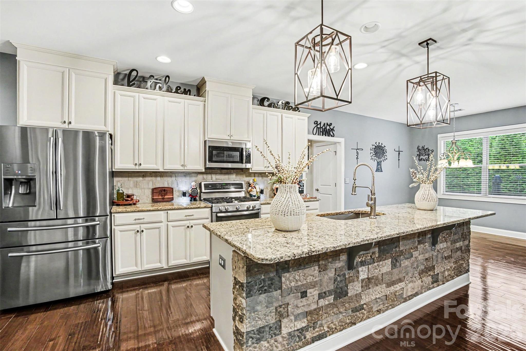 172 Shinnville Ridge Lane