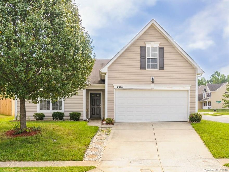 Beautiful move in ready ranch style home! Large master on main floor w fresh paint! Spacious bonus room on second floor that is large enough for a rec room, man cave, office space or whatever suits your needs! Carpets have been cleaned! Amazing living room with fire place! Open floor plan! Large back yard makes this a great lot! Come see this home today!