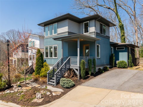 Photo of 27 Mauricet Lane, Asheville, NC 28806 (MLS # 4321609)