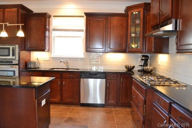 Almond Glen - Residential