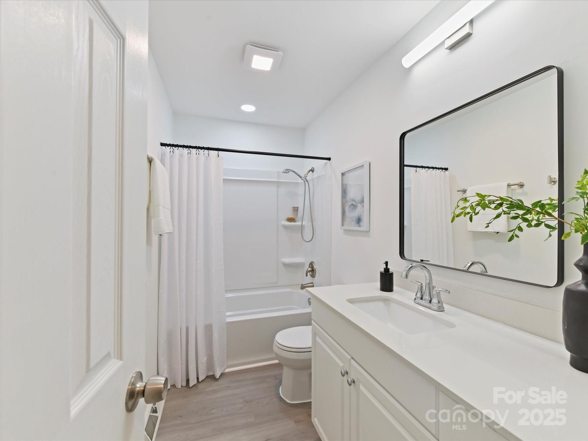 Wandawood Acres - Residential