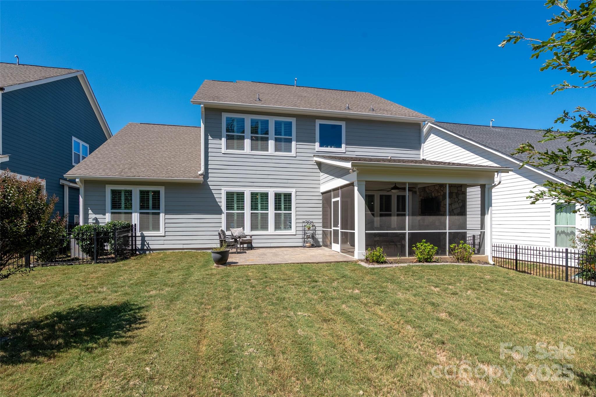 Paddlers Cove - Residential