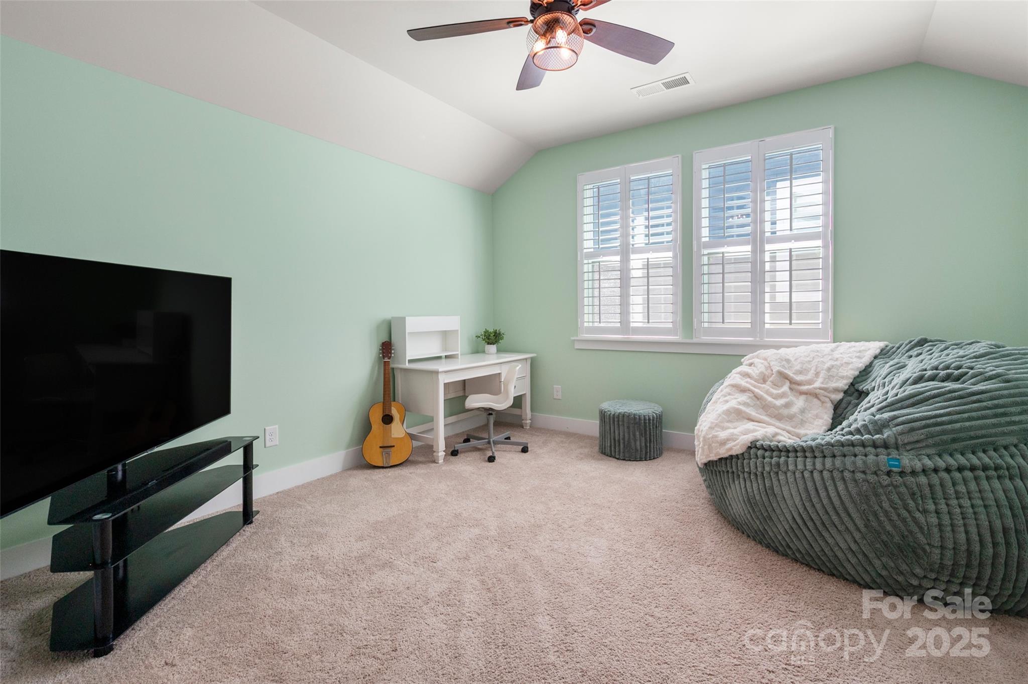 Paddlers Cove - Residential