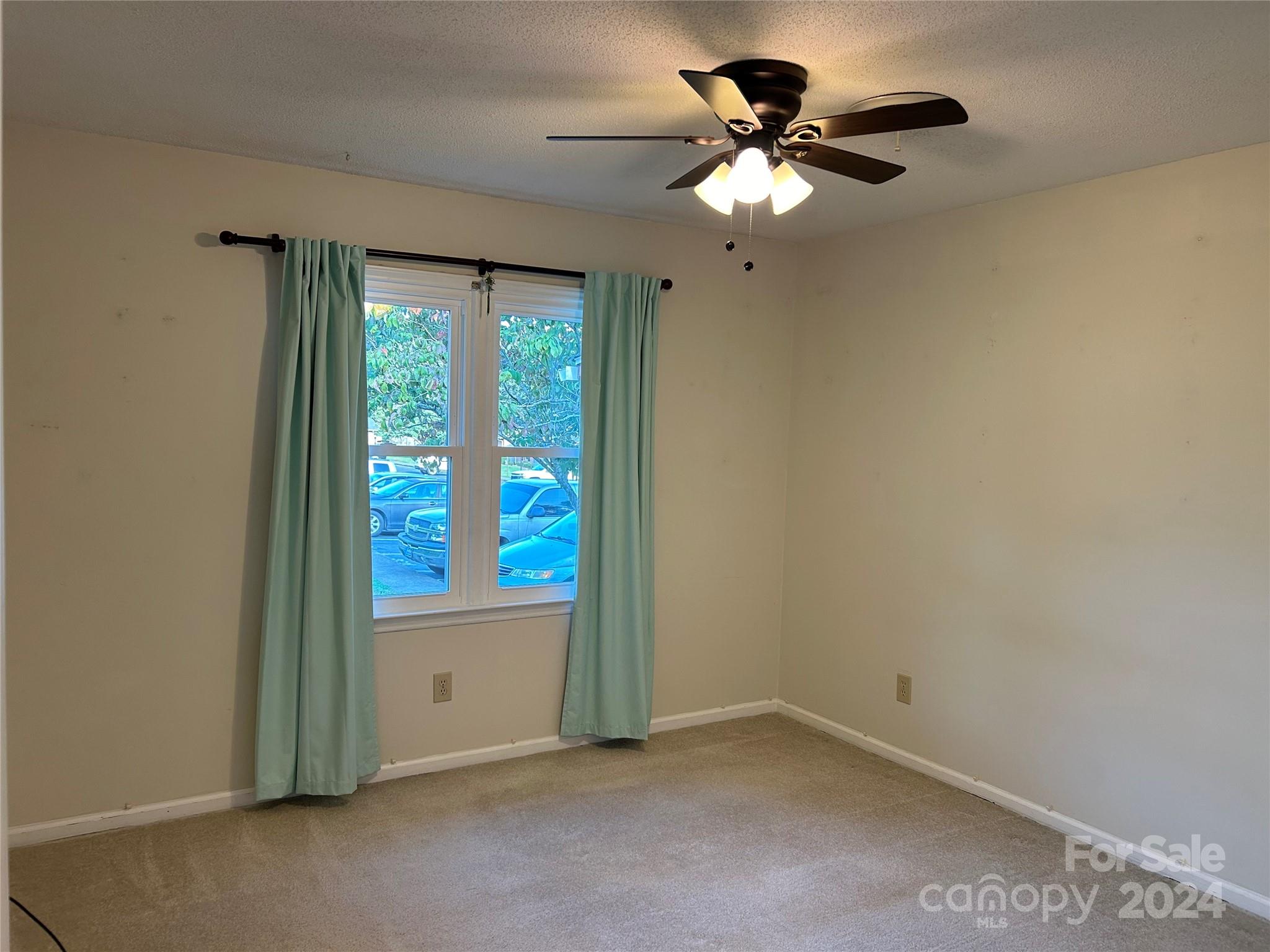 Parkwood Villas - Residential