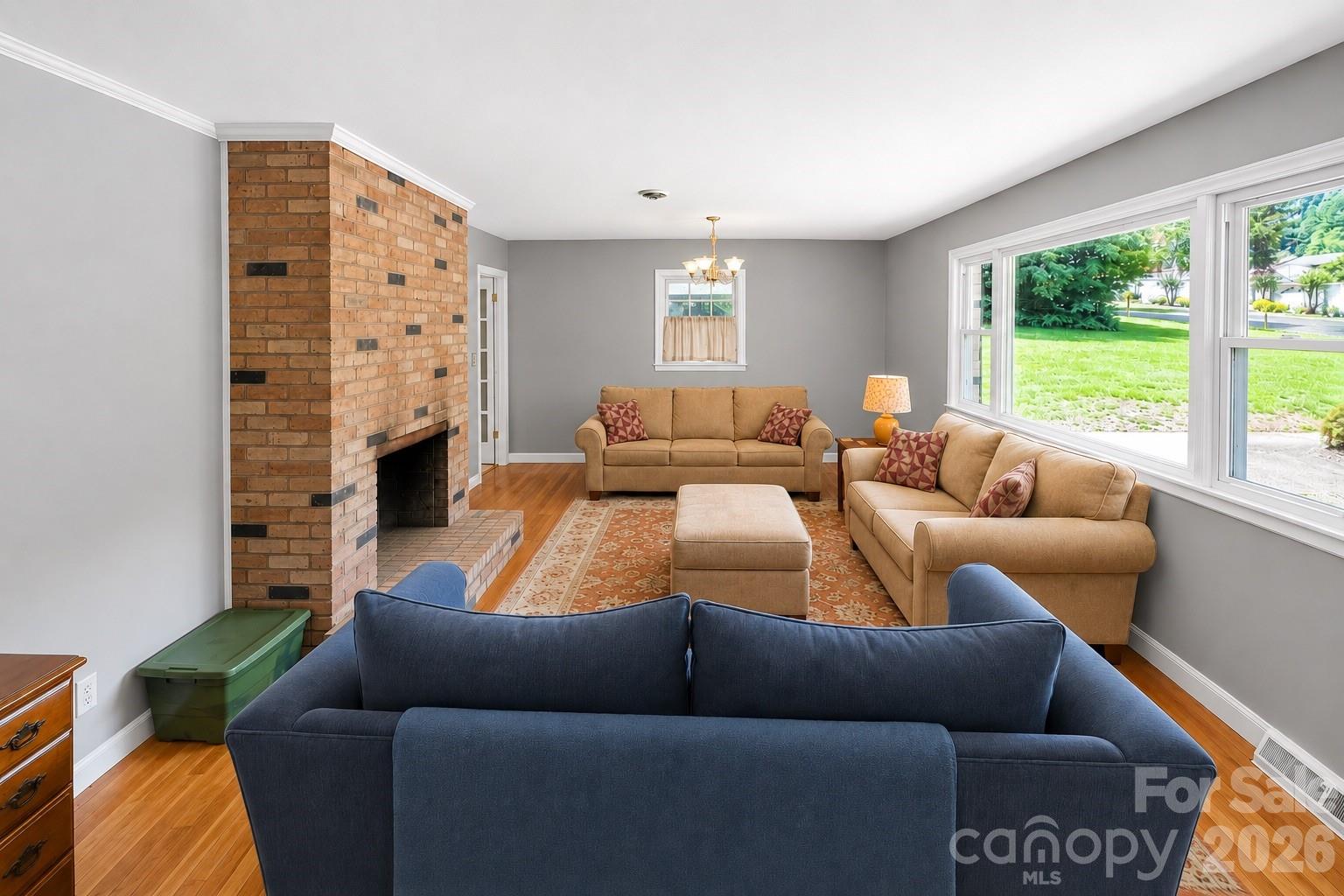 1702 Wildwood Road