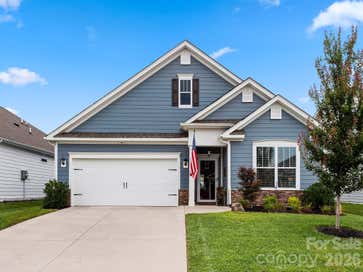 78 Fox Cove Road Hendersonville NC 28792