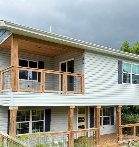 657 N Canton Road Canton NC 28716