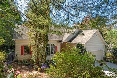Photo for 34 Wintergreen Drive