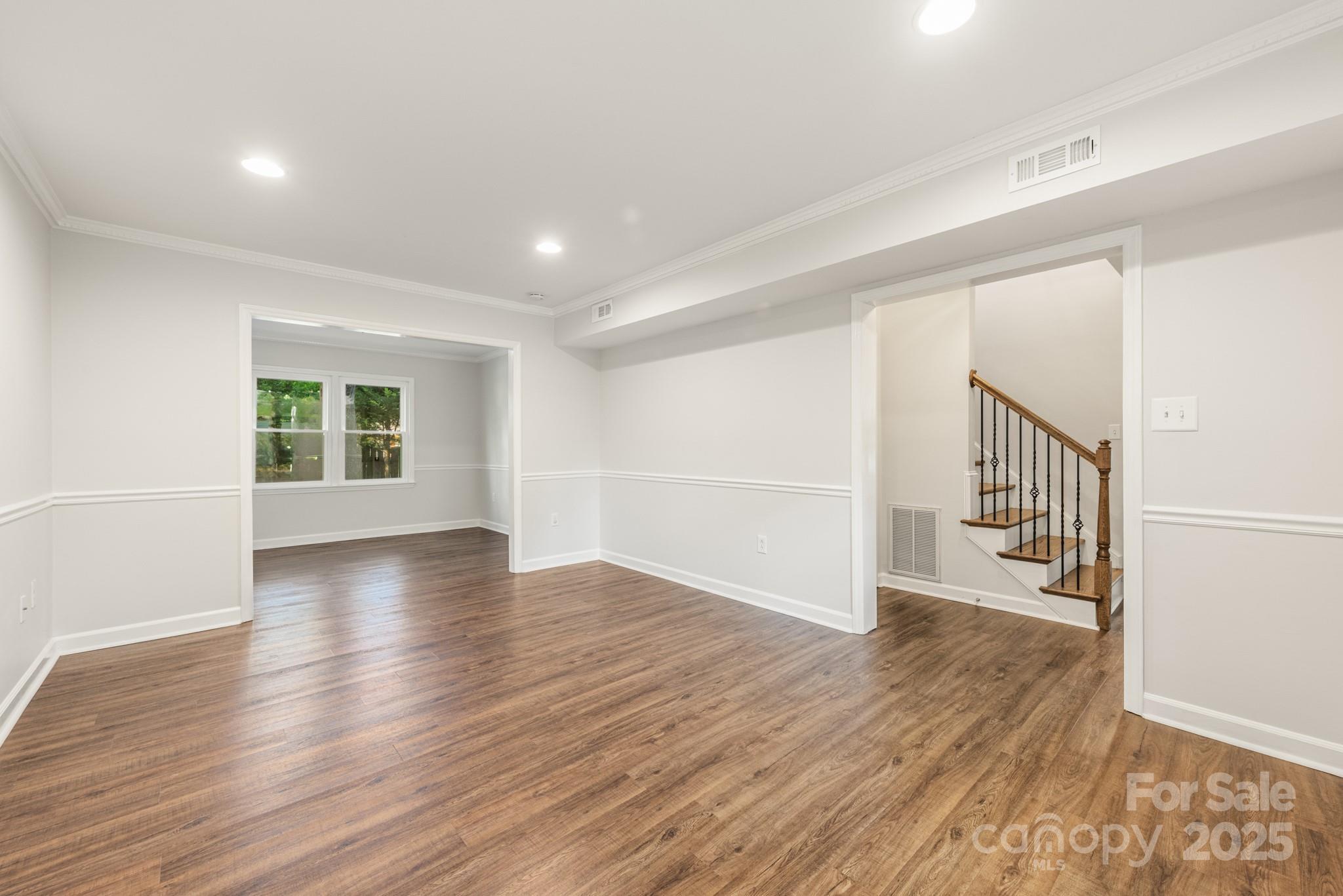 3101 Willowbrae Road