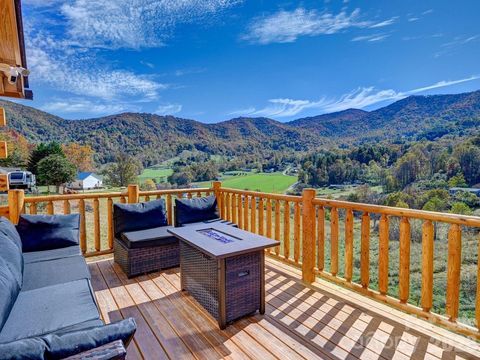 194 Fox Run Road Canton NC 28716