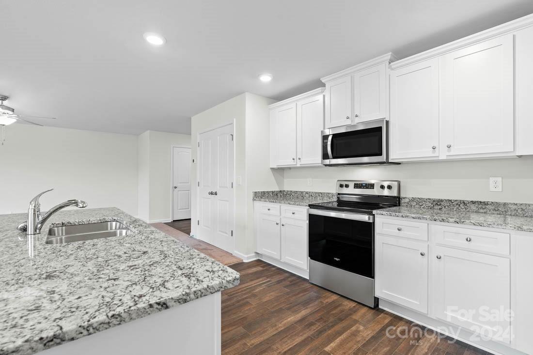 Knights Bridge - Residential