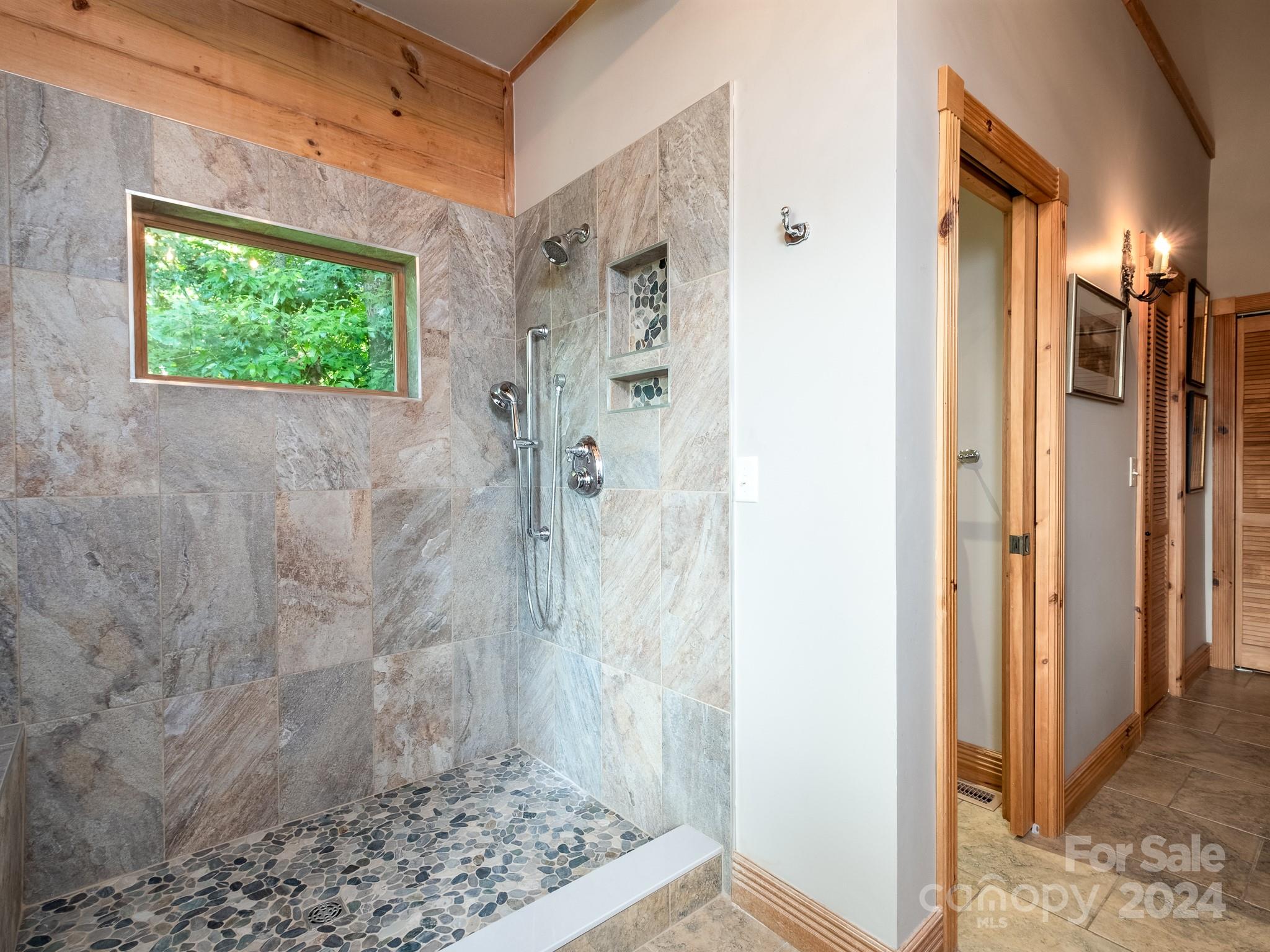 Connestee Falls - Residential