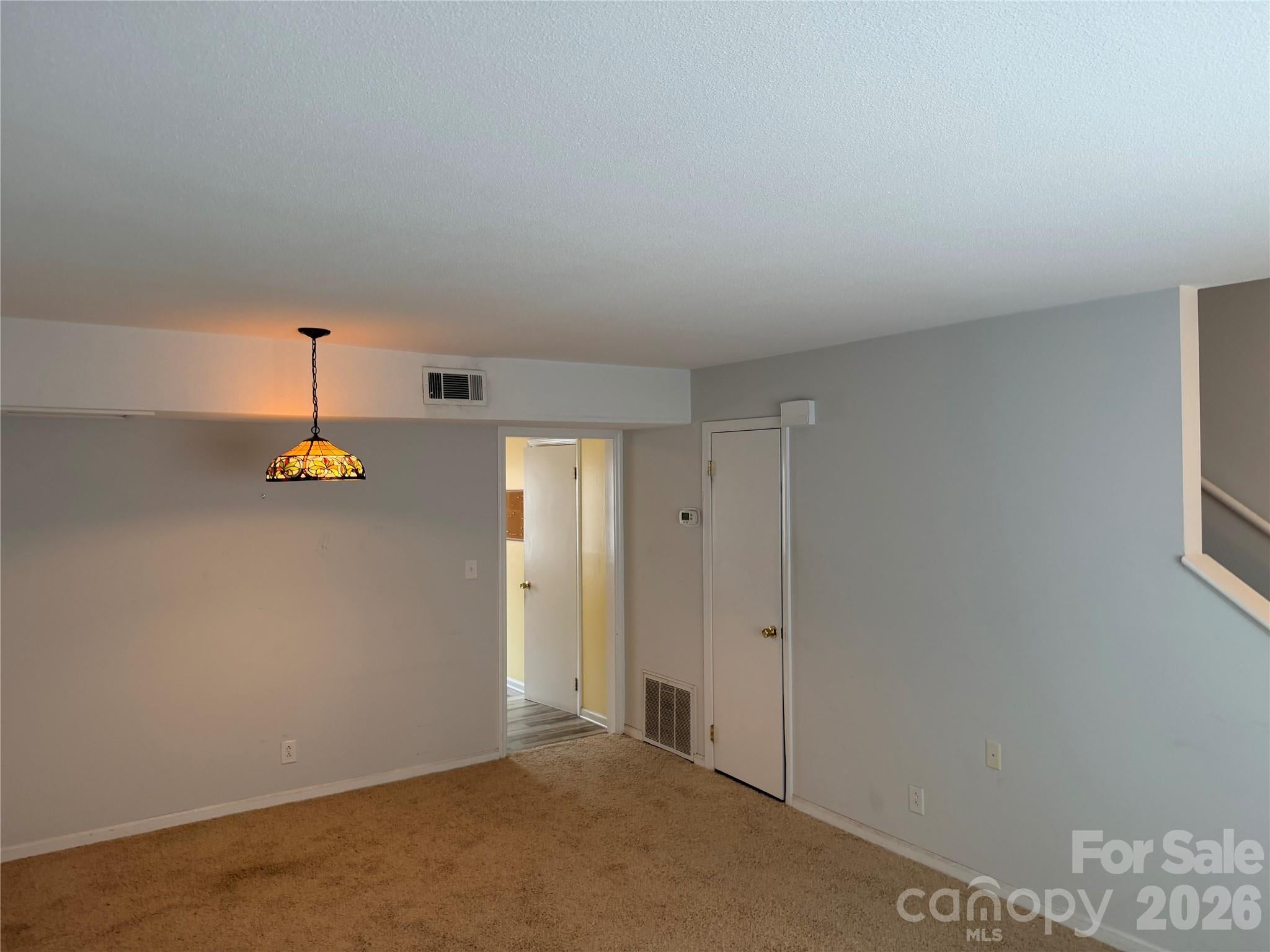 1300 Larchmont Place 202