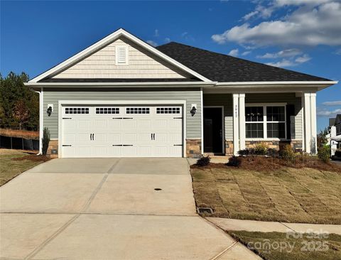 3942 Port Richmond Avenue 13 Gastonia NC 28056