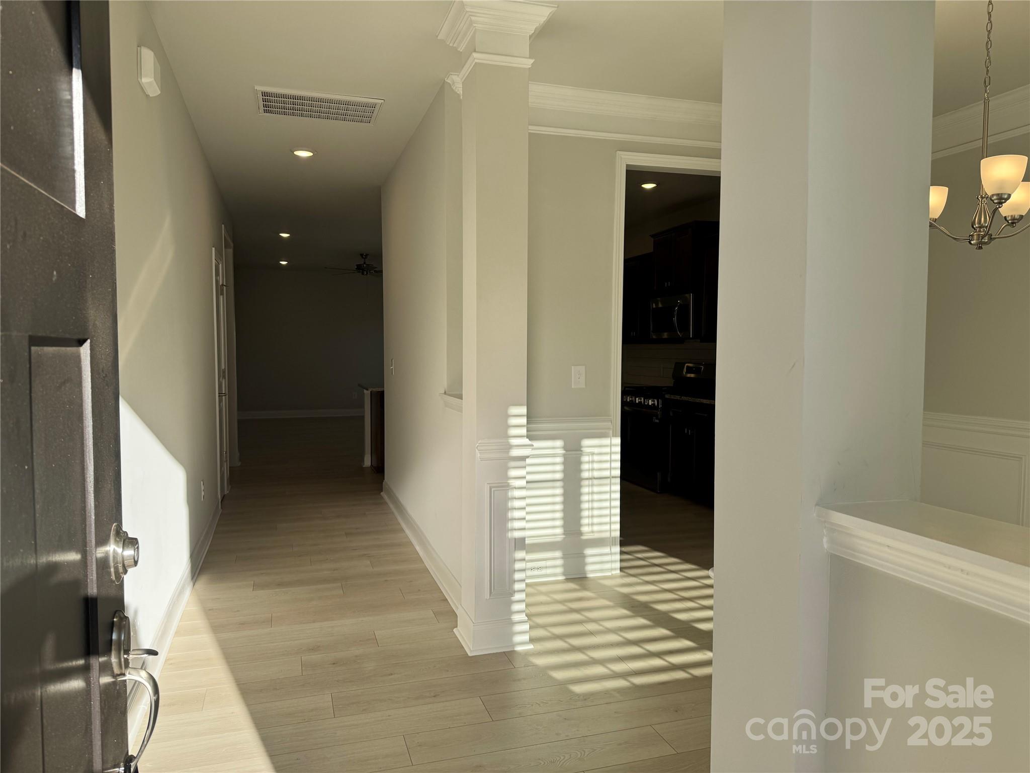 3942 Port Richmond Avenue 13