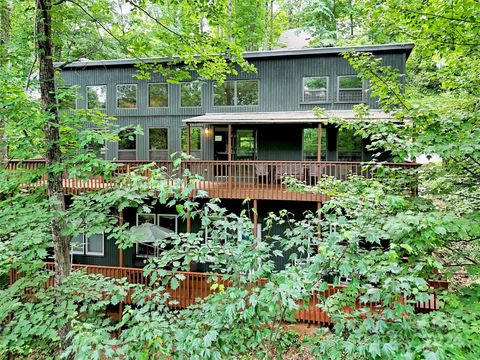 A home in Lake Junaluska