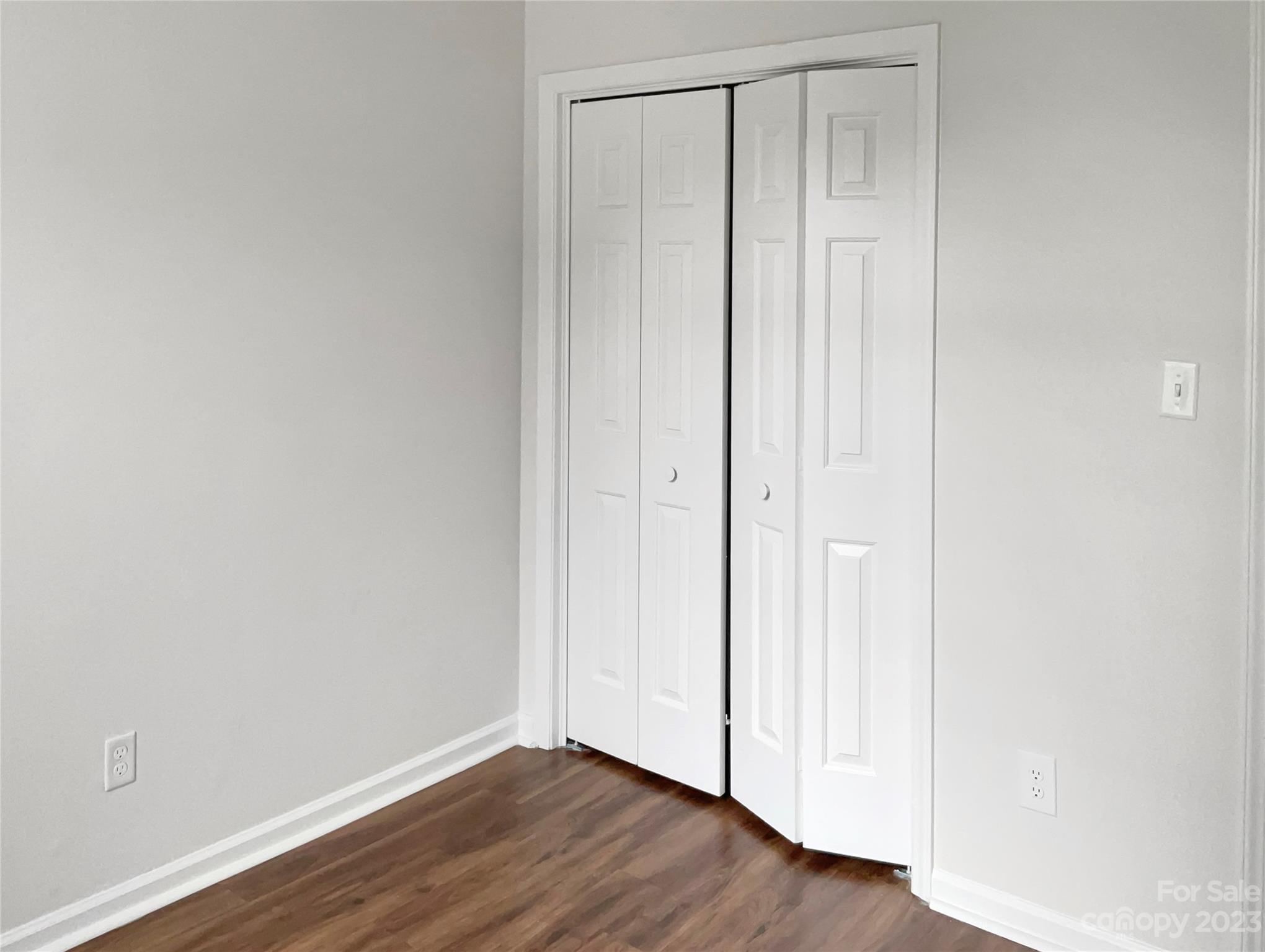 Oakdale Woods - Residential