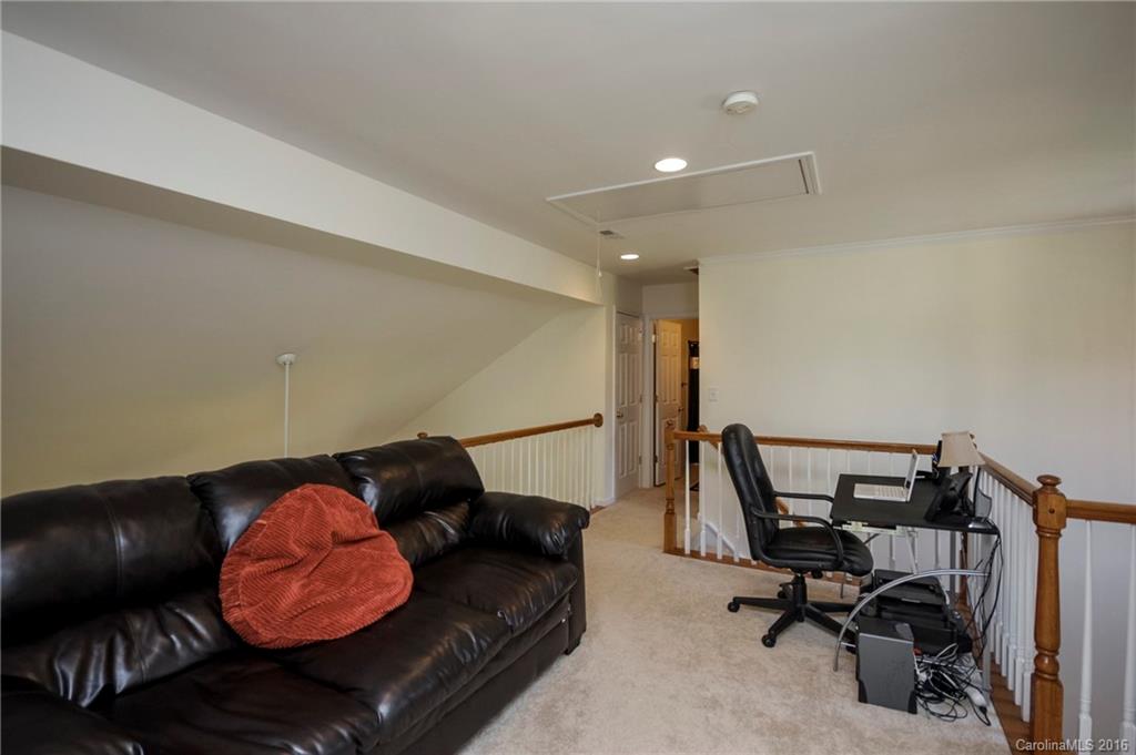 Keeneland - Residential