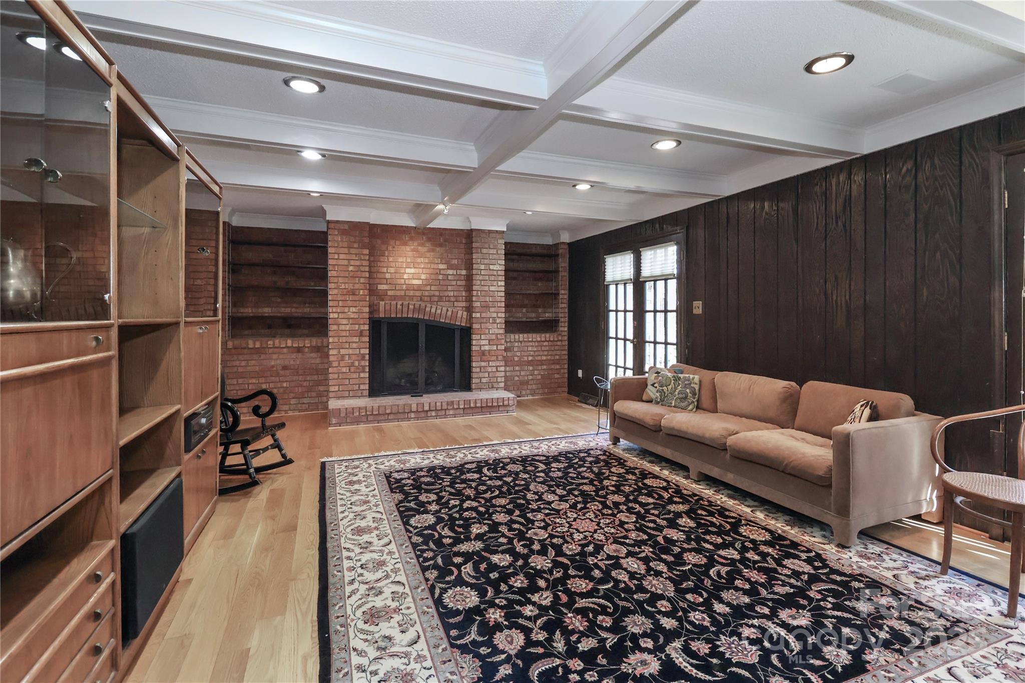 Shannon Acres - Residential