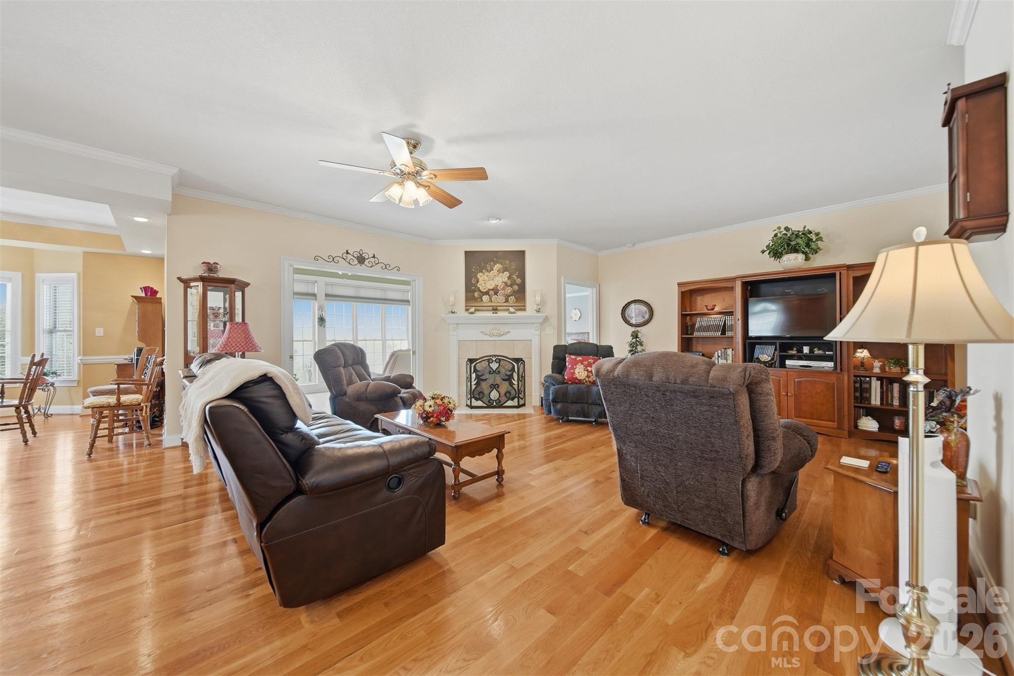 Huntington Woods North - Residential