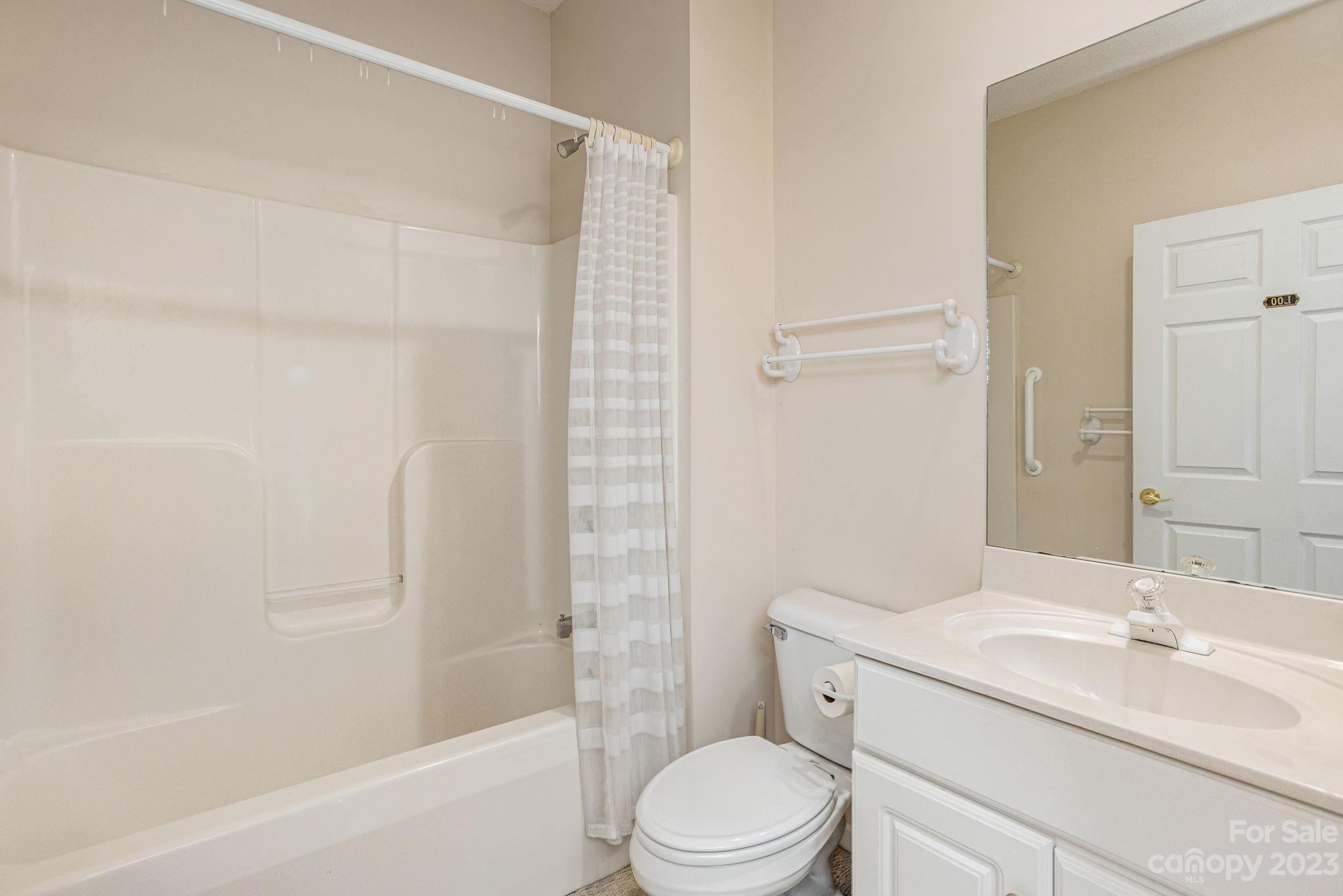 Deerlake Village - Residential