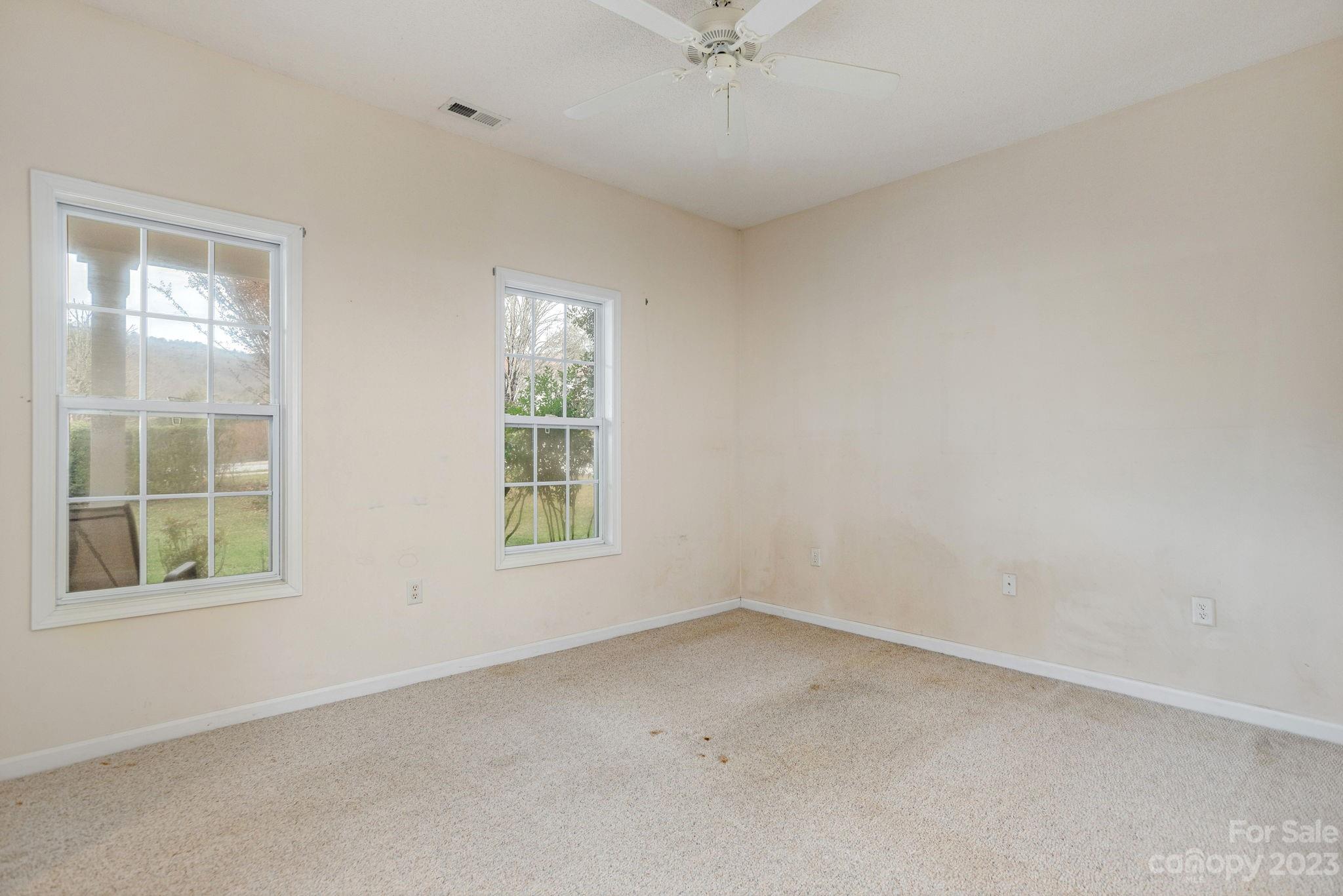 Deerlake Village - Residential