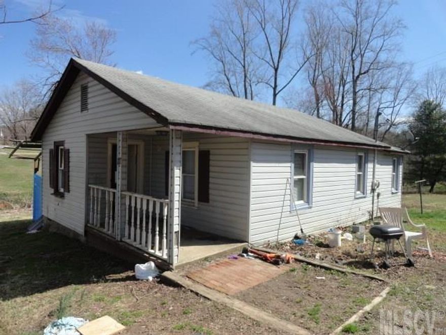 Small 2 bedroom home outside the city. Owner will do financing. Property has been used as rental property. Easy to rent. Priced to move $27000.00.