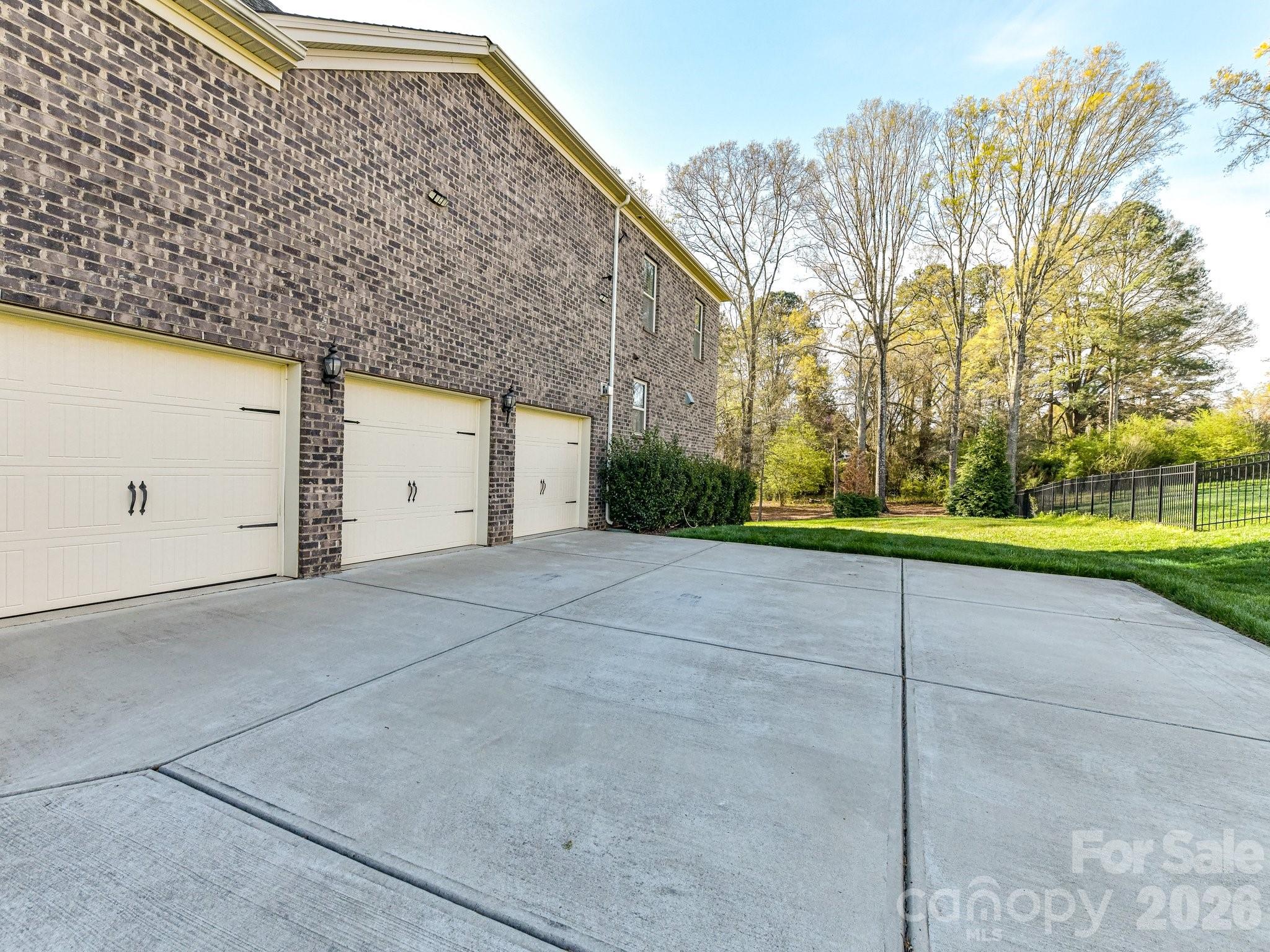 The Preserve at Marvin - Residential