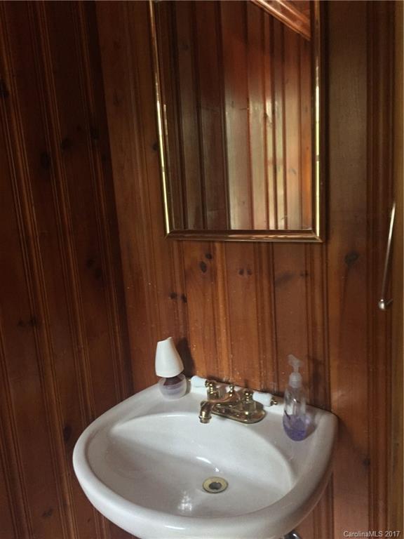 Idlewild South - Residential Lease