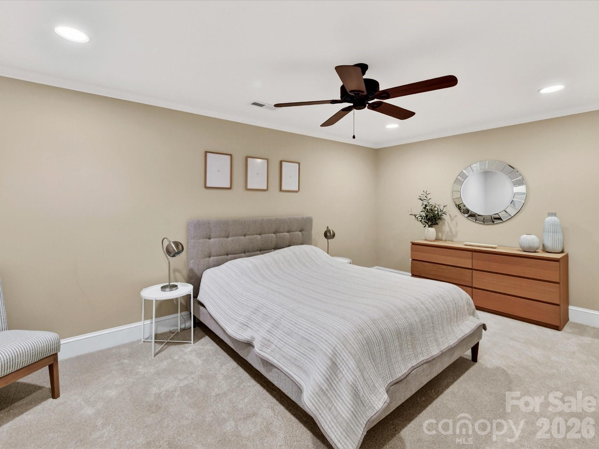 Hamilton Crest - Residential