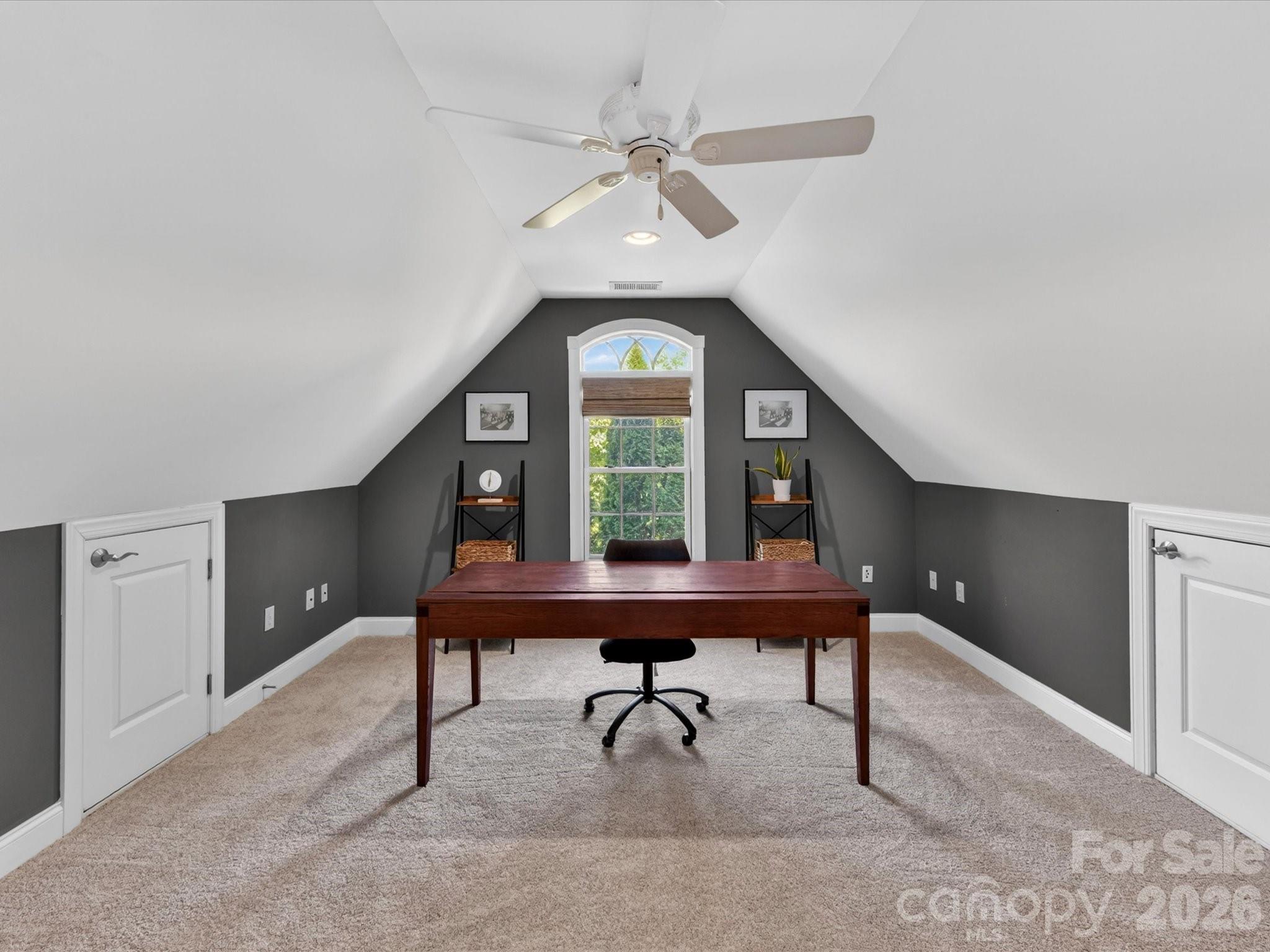 Hamilton Crest - Residential