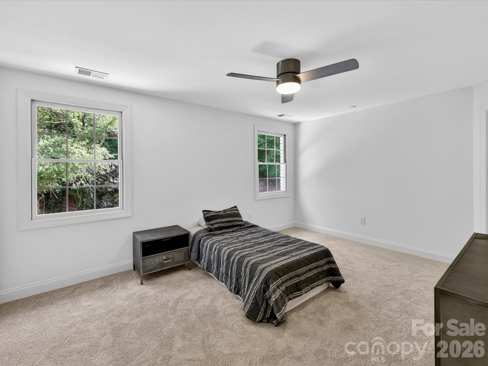 Hamilton Crest - Residential