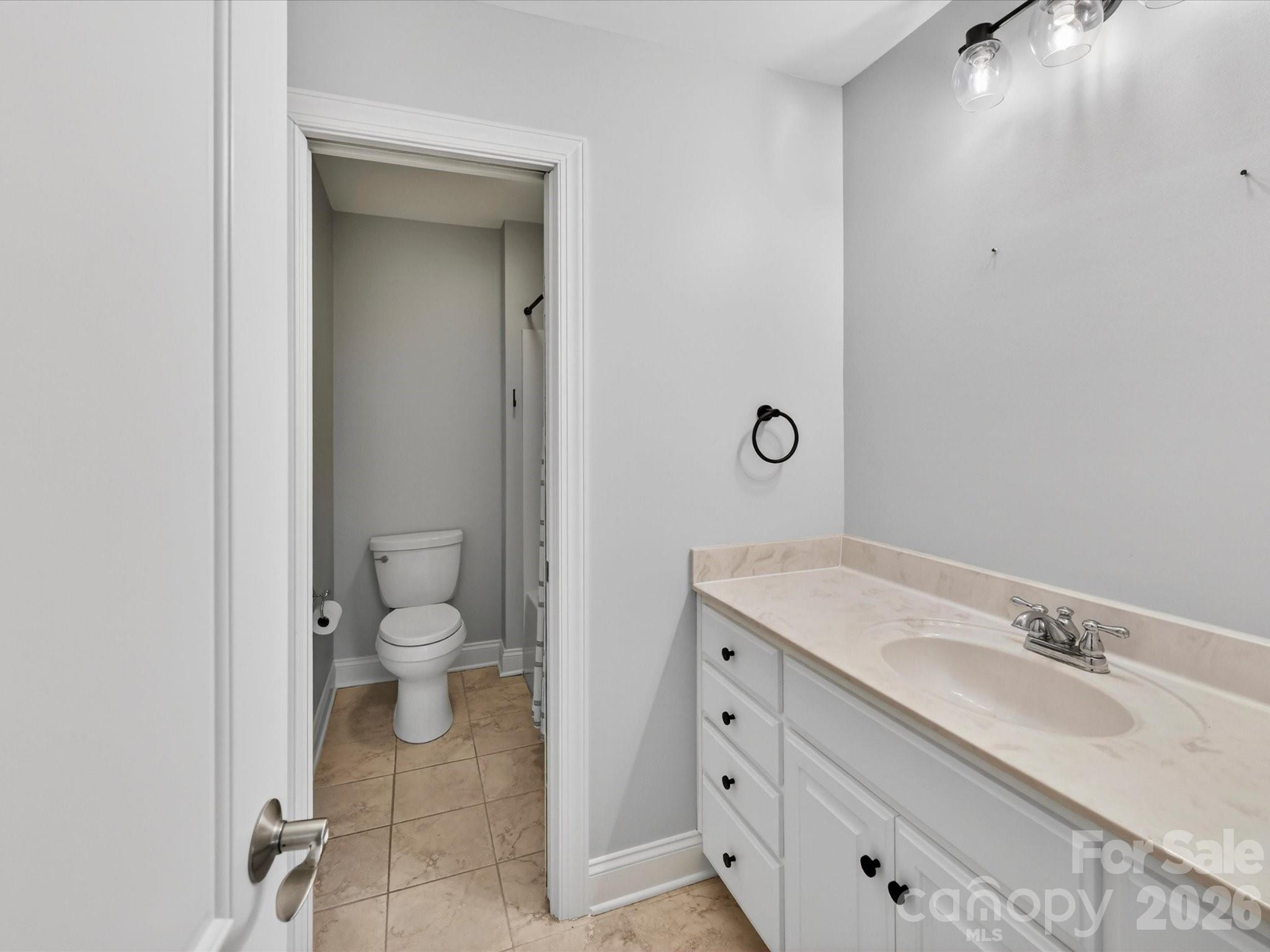 Hamilton Crest - Residential