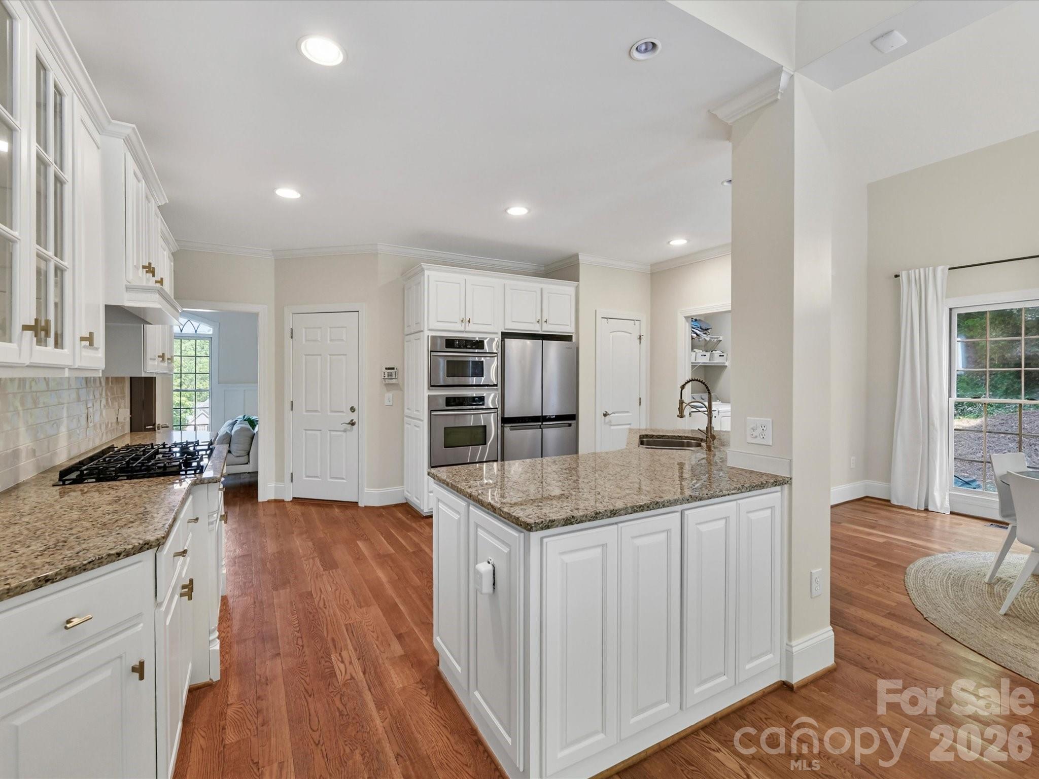 Hamilton Crest - Residential