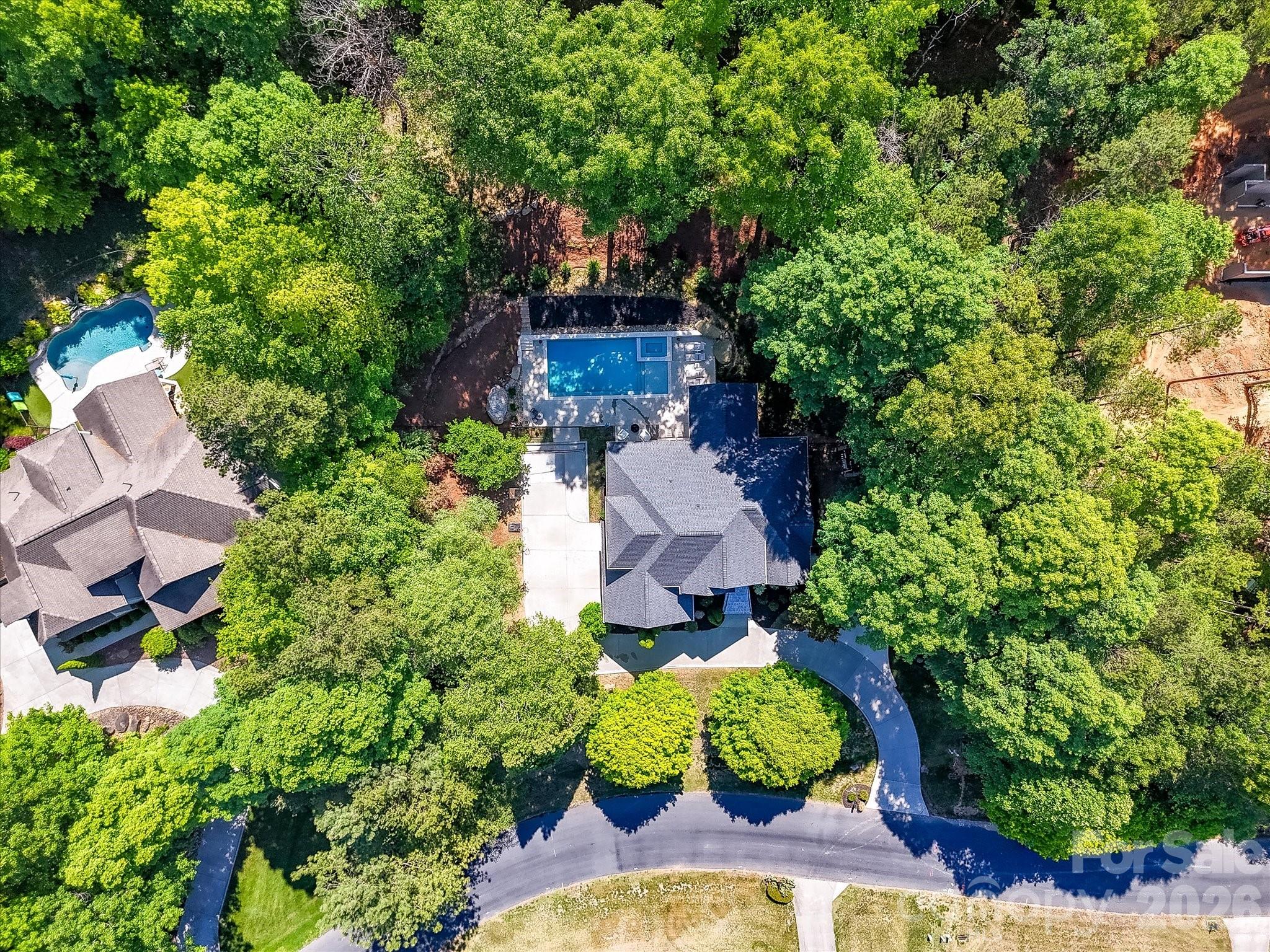 Hamilton Crest - Residential