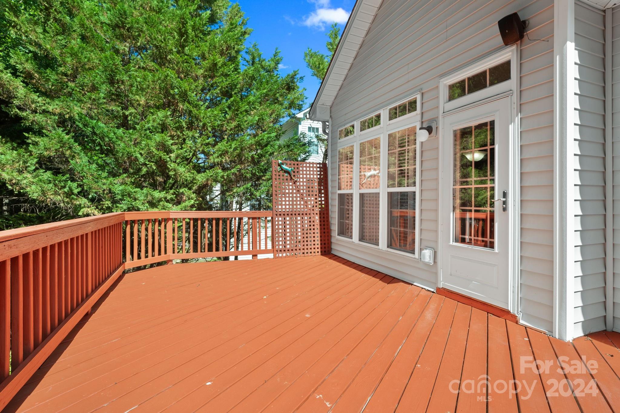 Sutton Place - Residential