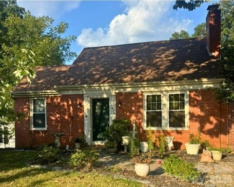 Photo of 624 Charlotte Avenue, Rock Hill, SC 29730 (MLS # 4430268)