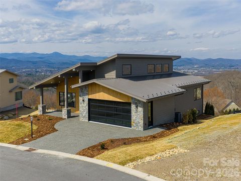 247 Coachman Drive Hendersonville NC 28791