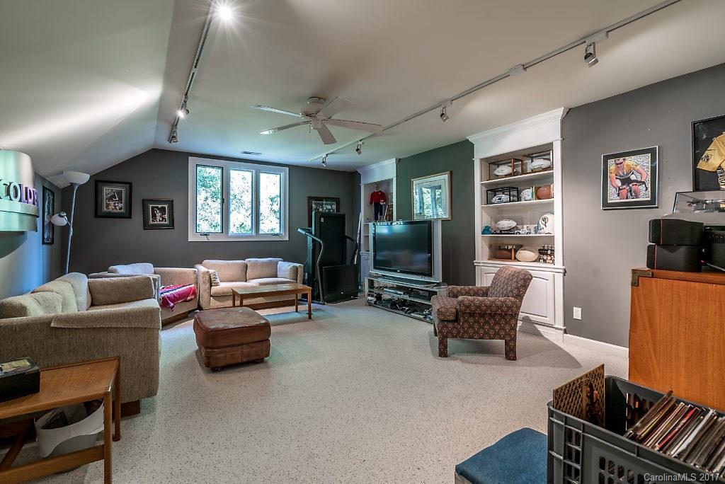 Mountain Point - Residential