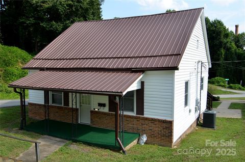 146 Fourth C Street 77 Marion NC 28752